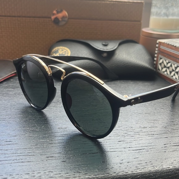 Ray-Ban Gatsby 1 RB4256 - Picture 3 of 5